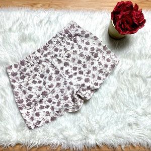 ☀️Loft Purple print Women’s shorts SZ 12